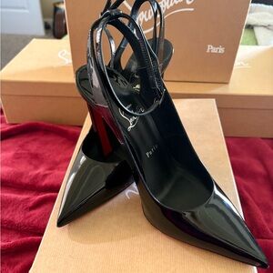 Christian Louboutin Condora Black Patent 100 size 40 =10 Like New
